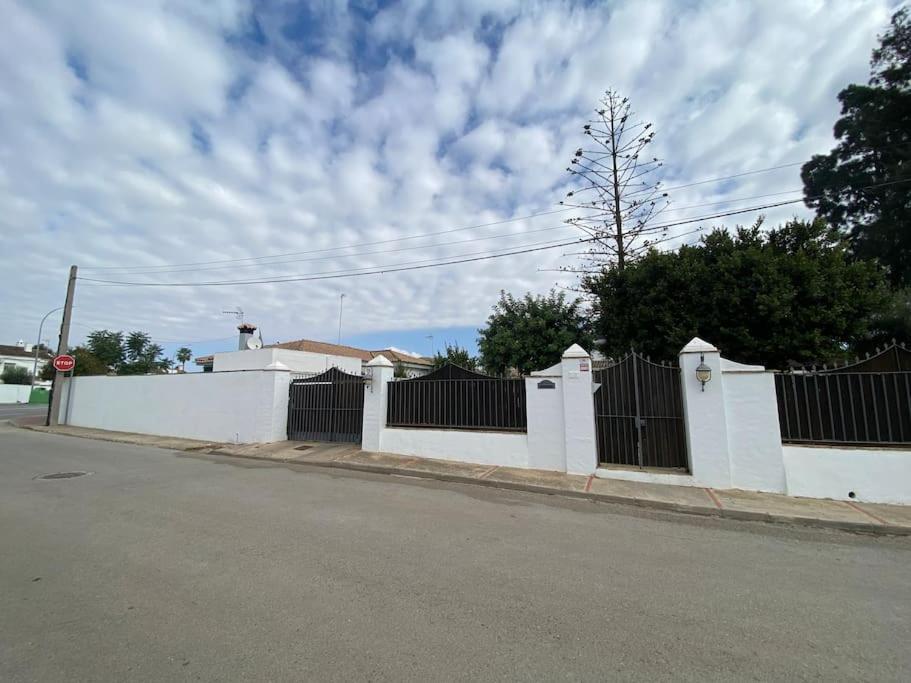 Вилла Gran Casa Con Piscina Privada By Chiclana Dreams Чиклана-де-ла-Фронтера Экстерьер фото